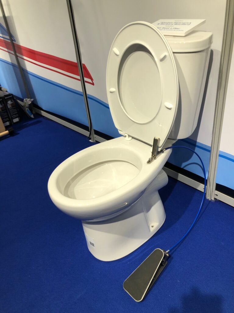 Toilet Seat Lifter ouvert